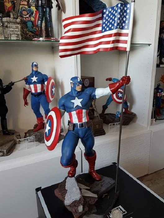 Captain America Comics Version 1:4 Scale - XM Studios - Cawette Jones