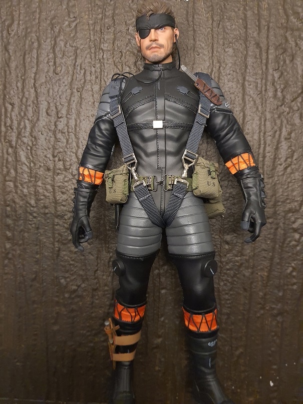 NAKED SNAKE SNEAKING SUIT VERSION 1 6TH Scale Figure VGM15 METAL 