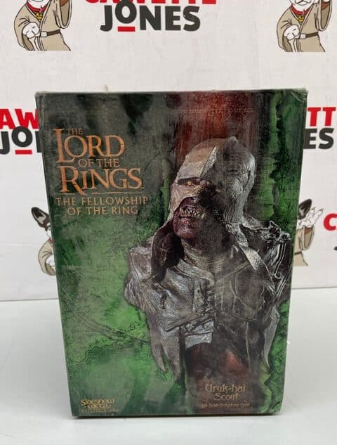 Uruk-hai Scout Polystone Bust - LOTR Lord Of The Rings - Sideshow WETA ...