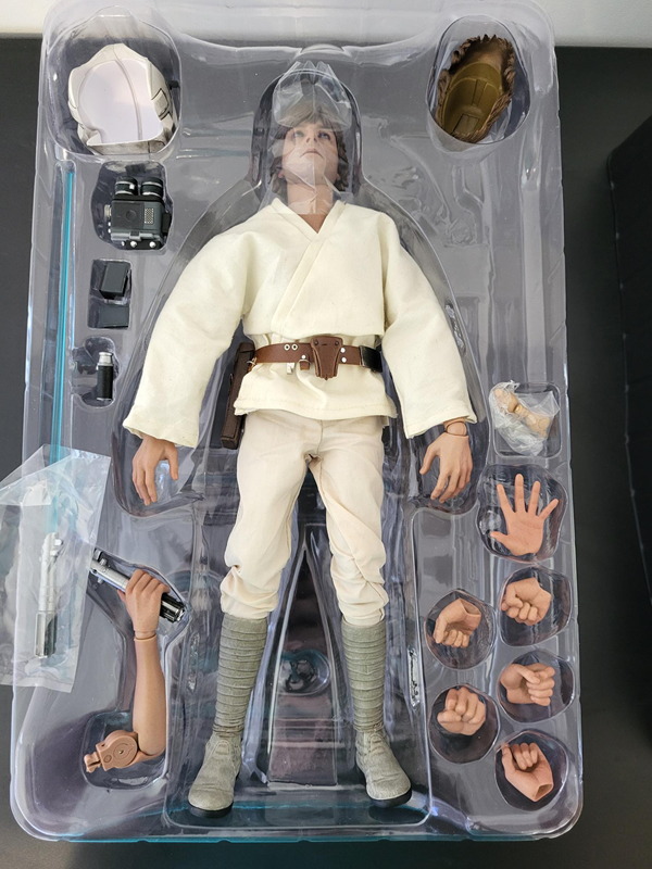 LUKE SKYWALKER 1/6 Scale Figure MMS297 - STAR WARS EPISODE IV A NEW HOPE - HOT TOYS - Image 9
