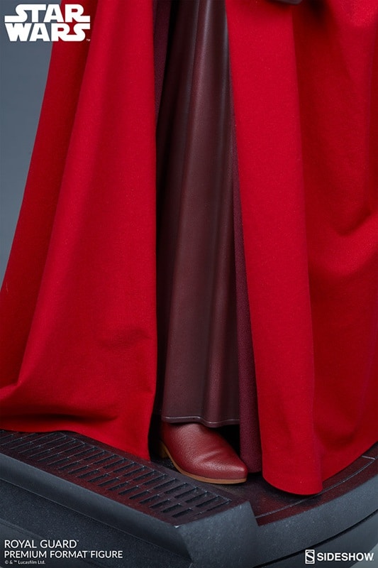 Royal Guard Premium Format Figure - STAR WARS - Sideshow Collectibles – Image 6